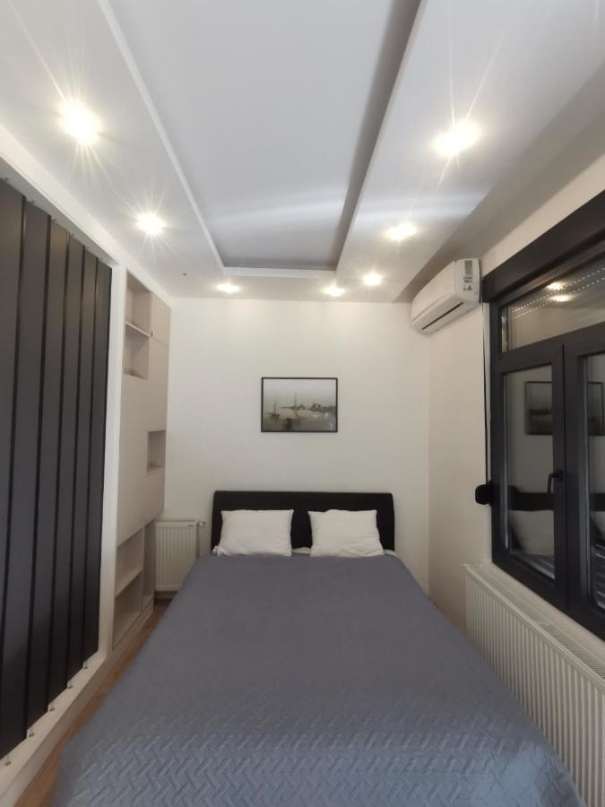Restoran Due Punti Apartment Kursumlija Екстериор снимка